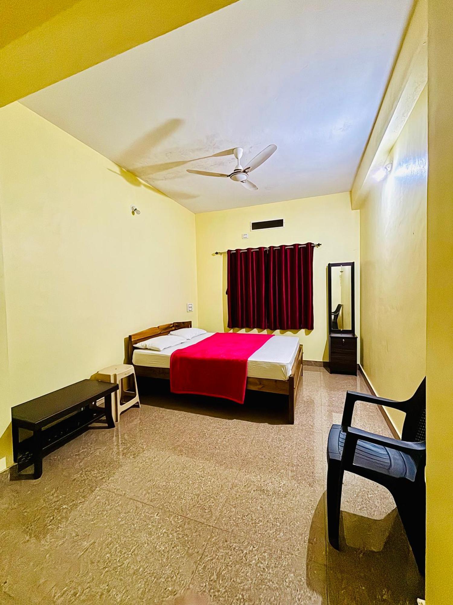 Mungaru Homestay, Talaguppa Sāgar Exterior foto