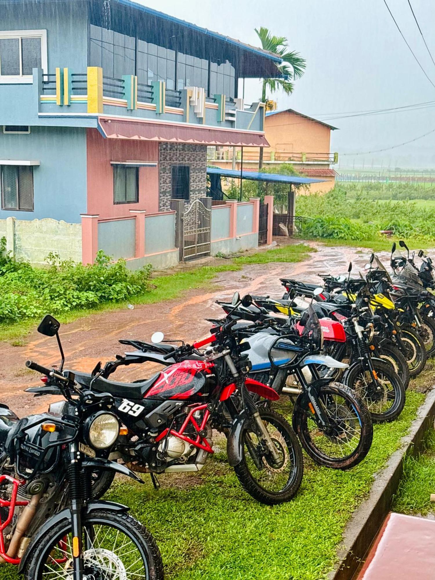 Mungaru Homestay, Talaguppa Sāgar Exterior foto